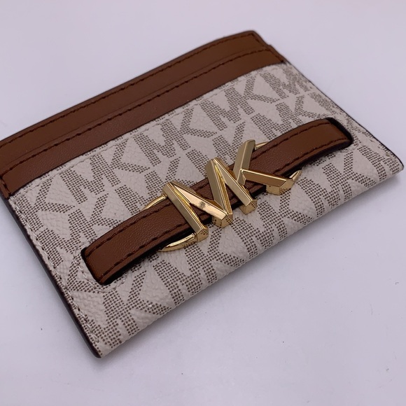 MICHAEL KORS Reed Large Card Holder Case Wallet Vanilla MK NWT - Picture 5 of 9